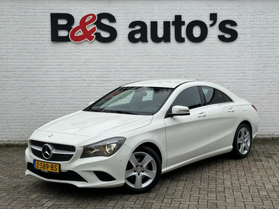 Mercedes-Benz CLA-klasse 180 Prestige Parksensors V+A Sportstoelen Leder/Stof Automatische verl. Airco Led Achterlichten