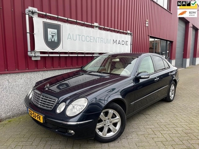 Mercedes-Benz E-klasse 280 Elegance Select // 231PK // Leer