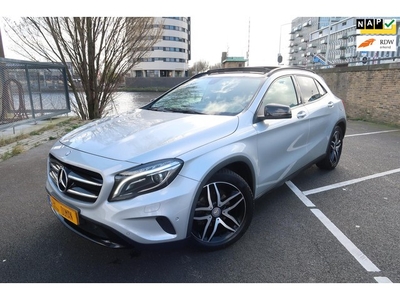 Mercedes-Benz GLA-klasse 180 Ambition Pano Navi Carplay