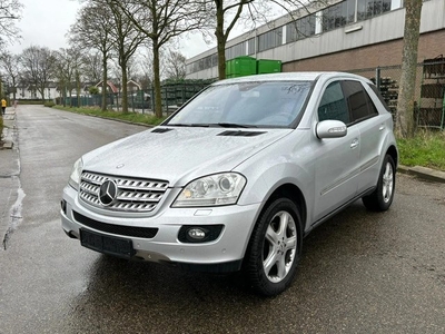 Mercedes-Benz M-Klasse 320 CDI 4-Matic Sportpakket