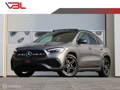 Mercedes GLA-klasse 200 AMG Line Panoramadak Burmester