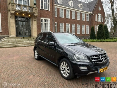 Mercedes M-klasse 300 CDI BlueEFFICIENCY Edition 125 4x4-