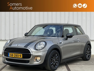 MINI Cooper 1.5 Business Navigatie Stoelverwarming