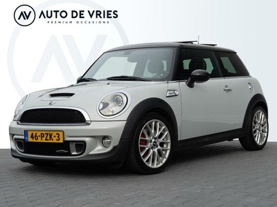 Mini Mini 1.6 John Cooper Works 211pk Chili Leder