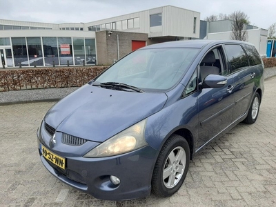 Mitsubishi Grandis 2.4-16V Intense 7 pers uitvoering