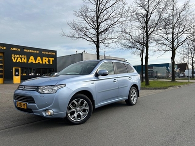 Mitsubishi Outlander 2.0 PHEV Instyle/CAMERA/SCHUIFDAK/1STE