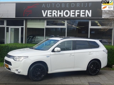 Mitsubishi Outlander 2.0 PHEV Instyle - PANORAMADAK - XENON