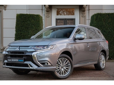 Mitsubishi Outlander 2.4 PHEV Intense Camera Carplay