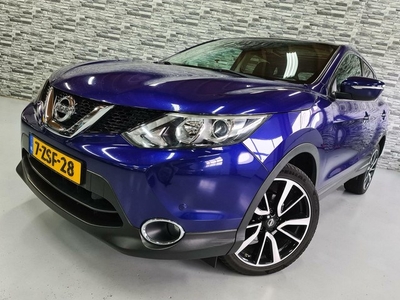 Nissan Qashqai 1.5 dCi Connect Edition *NL auto*Panodak*NAP!