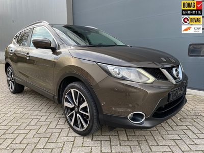 Nissan Qashqai 1.6 Tekna / Navigatie / Panorama Dak / Leder