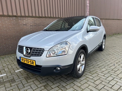 Nissan Qashqai 2.0 Tekna Premium 4WD Pano Navi Camera