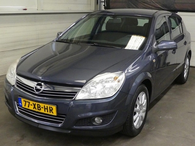 Opel Astra 1.4 Edition - Keurig Onderhouden - Cruise Control