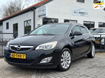 Opel Astra 1.4 Turbo Cosmo PDC, Keurige staat!