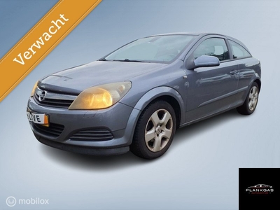 Opel Astra GTC 1.8 Business