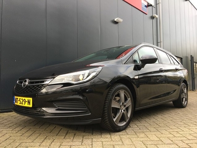 Opel Astra Sports Tourer 1.0 Online Edition Navigatie