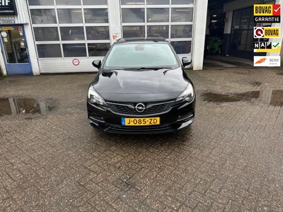 Opel Astra Sports Tourer 1.2 Business Executive