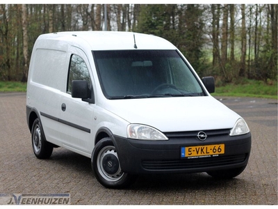 Opel Combo 1.3 CDTi Selection 2010 Nieuwe APK