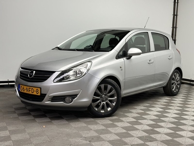 Opel Corsa 1.2-16V '111' Edition 5-drs Airco LM16