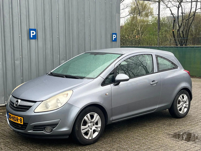 Opel Corsa 1.2-16V - Airco / Cruise / 3drs