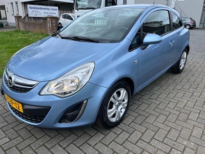 Opel Corsa 1.2-16V Berlin NAP, NAVI, BLUE TOOTH, 1E EIGENAAR