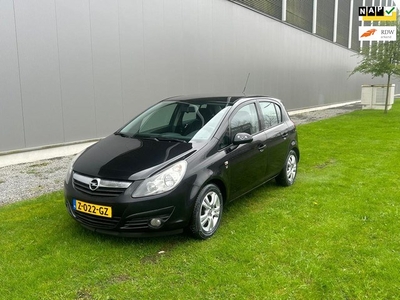 Opel CORSA 1.2-16V Cosmo AircoApkElek pakket