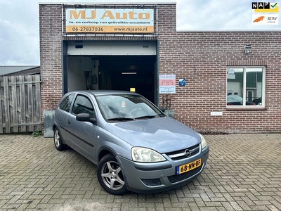 Opel Corsa 1.2-16V Essentia *airco*