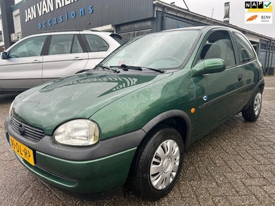 Opel Corsa 1.2i-16V Strada Airco APK 24-10-2024