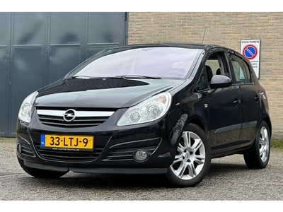 Opel Corsa 1.4-16V Cosmo, APK 7-12-2024 (bj 2010)