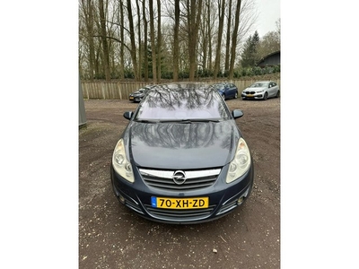 Opel Corsa 1.4-16V Cosmo Panoramdak 170.000 km