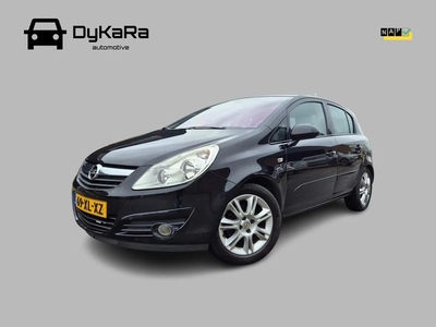 Opel Corsa 1.4-16V Cosmo Trekhaak, Clima, NAP, 2e eig