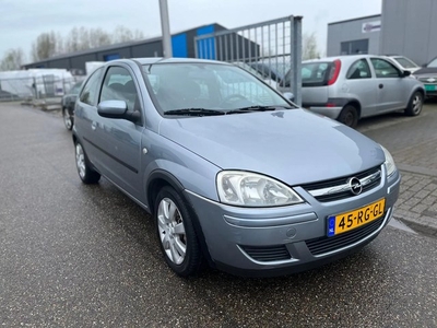 Opel Corsa 1.4-16V Full Rhythm l Automaat! l Weinig KM