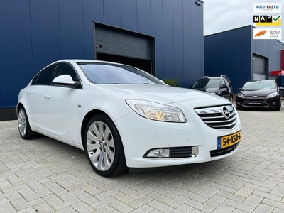 Opel Insignia 1.4 Turbo EcoFLEX Cosmo / NAVIGATIE / PDC /