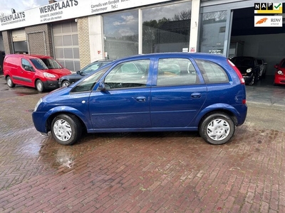 Opel Meriva 1.4-16V Essentia