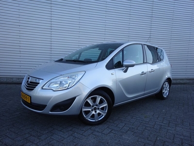 Opel Meriva 1.4 Turbo Cosmo Airco / Lm velgen / Navi / Trekhaak