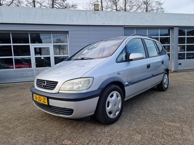 Opel Zafira 1.6-16V Comfort