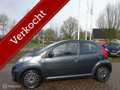 Peugeot 107 1.0-12V Sublime 5DRS, 2010AircoElekt,pakket!