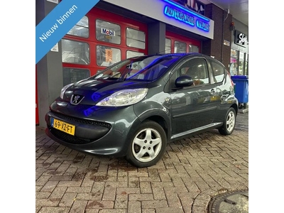 Peugeot 107 1.0-12V Urban Move, 2007 (Nieuwe