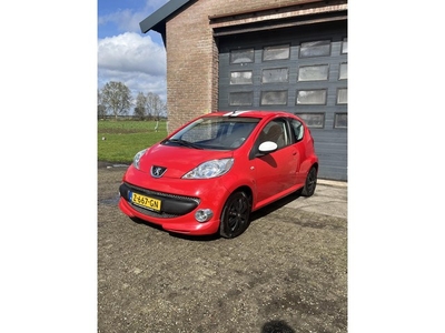 Peugeot 107 1.0-12V XR Street Racing Street Racing