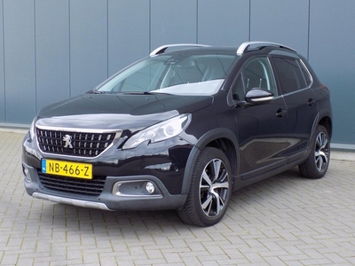 Peugeot 2008 1.2 PureTech Allure Leer