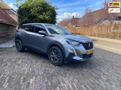 Peugeot 2008 1.2 PureTech Blue