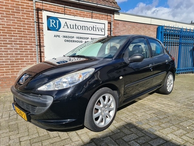 Peugeot 206+ 1.1 Accent APK/NAP/AIRCO (bj 2011)