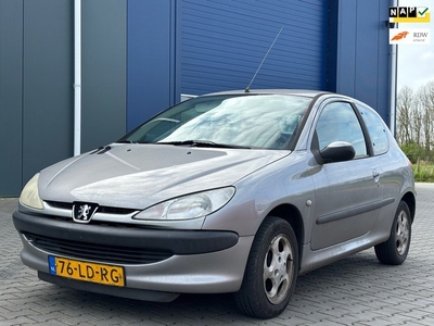 Peugeot 206 1.4 X-line Airco