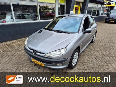 Peugeot 206 1.6-16V Gentry/AIRCO