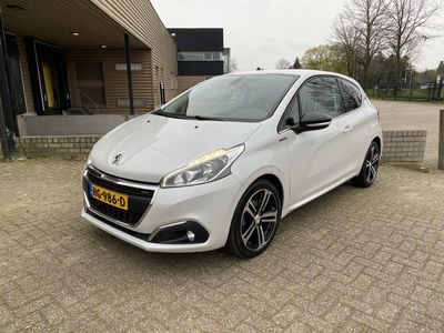 Peugeot 208 1.2 PureTech GT-line 110pk [ Fm