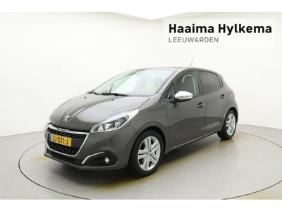 Peugeot 208 1.2 PureTech Signature 110 PK Navigatie