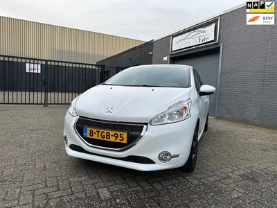 Peugeot 208 1.2 VTi Blue Lease Airco Cruise Navi LM-Wielen