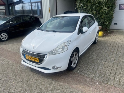 Peugeot 208 1.2 VTi Envy