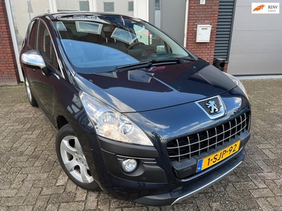 Peugeot 3008 1.6 THP Allure / Pano / Leder / PDC / Navi /