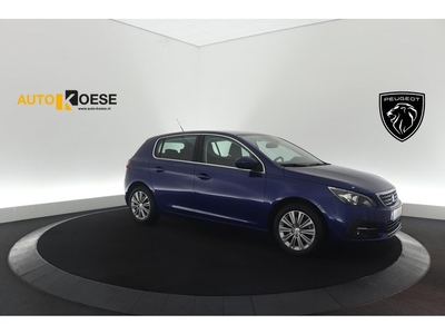 Peugeot 308 PureTech 130 EAT8 Allure Camera Apple