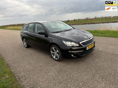 Peugeot 308 SW GT-line 1.2 PureTech GT-line / Full option